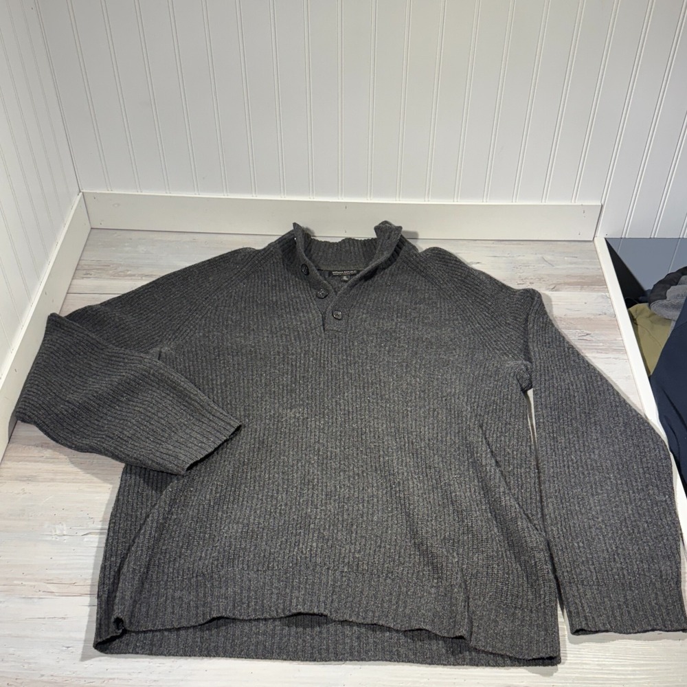 Banana Republic Sweater Charcoal Grey 1/4 Button Pullover Merino Wool Italian XL